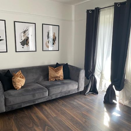 Lovely 2Bedroom 4Mins From Wimbledon Station Londres Exterior foto
